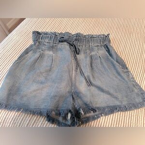 Pink Lily chambray shorts, worn once, large